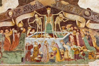 La Muerte de pie sobre un sarcófago donde yacen el Papa y el Emperador muertos, detalle del Triunfo de la Muerte y la Danza de la Muerte de Giacomo Borlone de Buschis
