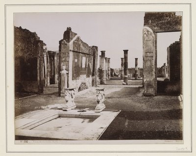 Restos de la Casa de Cornelia Ruffo en Pompeya de Giorgio Sommer