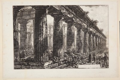 Templo de Neptuno en Paestum, visto de perfil y dibujado a mayor escala que en la primera lámina de Giovanni Battista Piranesi