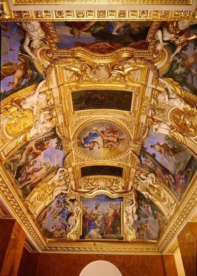 El techo de la Salle des Saisons de Giovanni Francesco Romanelli