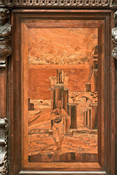 Génova, Duomo (Catedral de San Lorenzo), interior, ábside, coro, lado norte: "El Bautista en el desierto", intarsia de madera de Giovanni Francesco Zambelli (siglo XVI) de Giovanni Francesco Zambelli