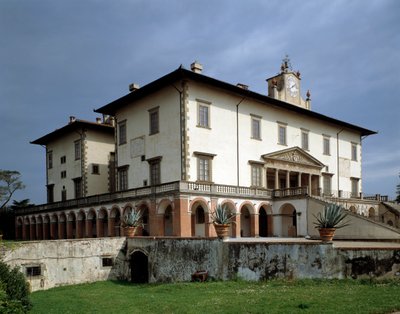 Fachada de Villa Medicea de Poggio a Caiano - ca. 1480-1485 de Giuliano Giamberti da Sangallo