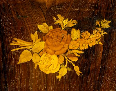 Ramo de flores, detalle de marquetería de mesa de la escuela de Giuseppe Maggiolini. Italia, finales del siglo XVIII de Giuseppe (school of) Maggiolini