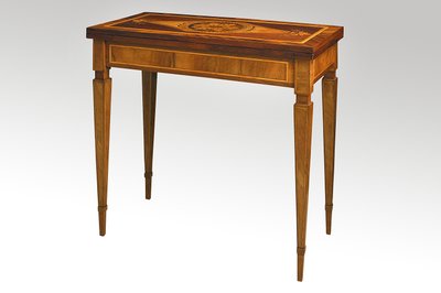Mesa de Giuseppe Maggiolini