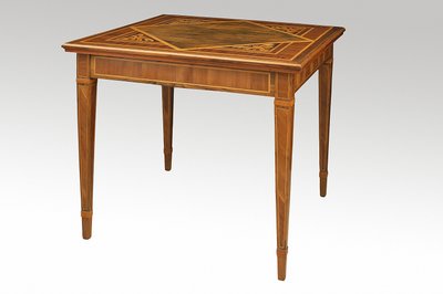 Mesa de Giuseppe Maggiolini