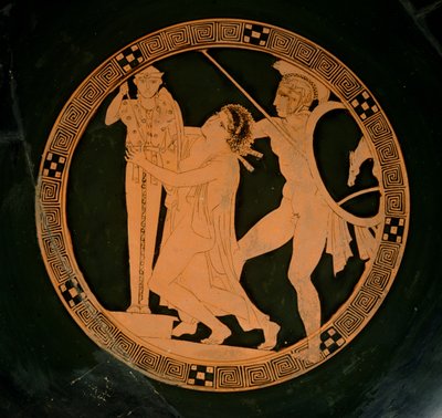 Copa de figuras rojas del Ático que representa a Casandra perseguida por Áyax buscando refugio junto a un xoanon de Atenea, c.430 a.C. de Greek