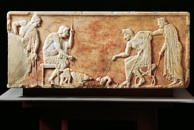 Estela que representa lucha entre perro y gato, 510 a.C. de Greek