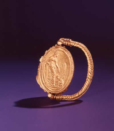 Anillo con Afrodita y Eros (oro) de Greek School
