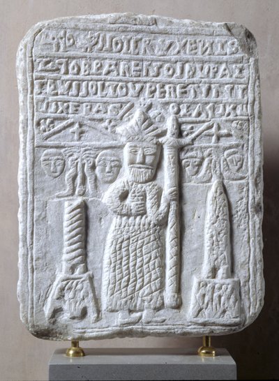 Relieve que representa a Constantino el Grande con una inscripción 