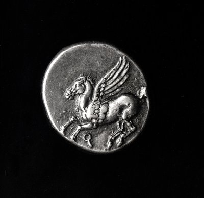Reverso de una moneda que representa a Pegaso, de Corinto, 700-300 a.C. de Greek School