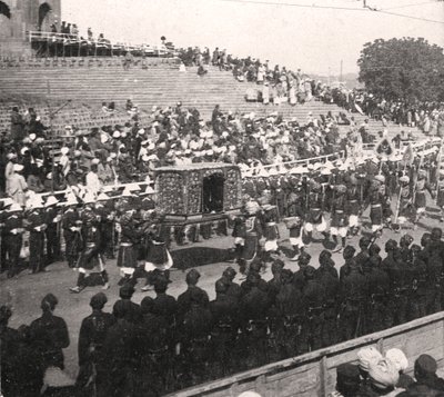 Un palanquín estatal en una procesión real, Delhi, India, 1912 de H. D. Girdwood