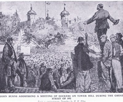 John Burns dirigiéndose a una reunión de estibadores en Tower Hill durante la Gran Huelga de 1892, de Cassells Historia del Pueblo Británico publicada por la Waverley Book Company Limited, c.1940 de H. H. Flere