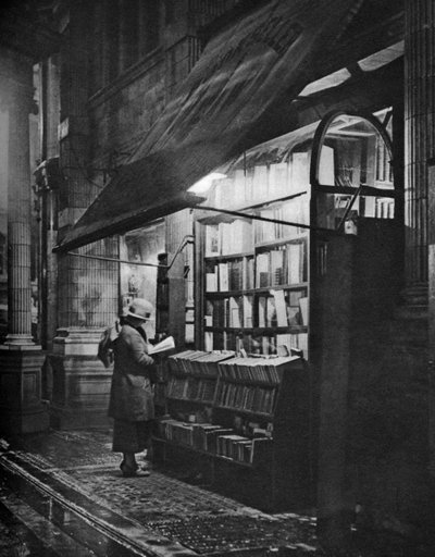 Una librería en Bloomsbury, Londres de H. W. Fincham