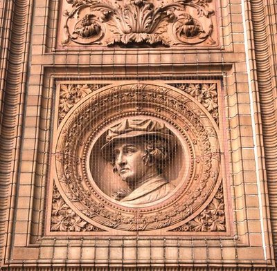 Detalle de la fachada de la Hamburger Kunsthalle de H. v. d. Schirrmacher G. T. and Erbe A. Hude