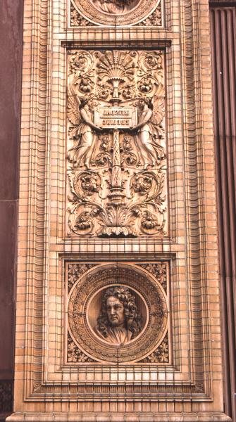 (detalle) de la fachada de la Hamburger Kunsthalle de H. v. d. Schirrmacher G. T. and Erbe A. Hude