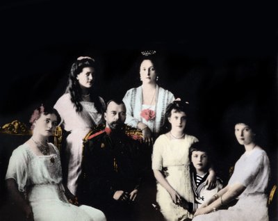 Retrato de la familia imperial rusa. Fotografía hacia 1910-1915. de Harris & Ewing
