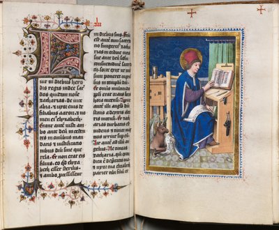 Libro de los Evangelios con Retratos de Evangelistas: Inicial Decorada de Hausbuch Master