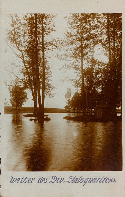 Primera Guerra Mundial: Ucrania en los años 1914-1916 durante la invasión del ejército alemán. Paisaje con río de Heldenfriedhof Dsessentniki (attr. to)