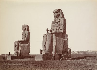 Tebas, los colosos de Memnón, 1870s de Georges Henri Bechard