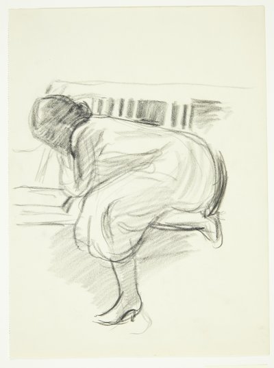 Mujer leyendo acurrucada en un sofá de Henrik Schouboe