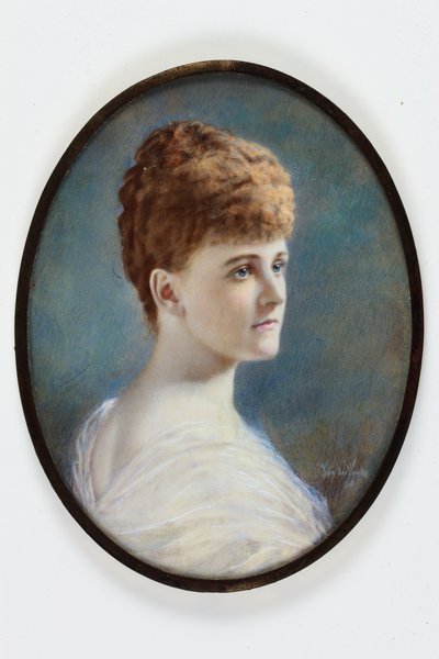 Una dama con un vestido blanco, probablemente Frances Evelyn (Daisy) Greville, de soltera Maynard, Lady Brooke, luego Condesa de Warwick de Henry (attr.to) Van der Weyde
