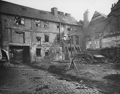 Patio de la Posada White Hart, Southwark, c.1881 de Henry Dixon
