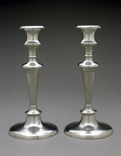 Par de candelabros de Henry Hopper
