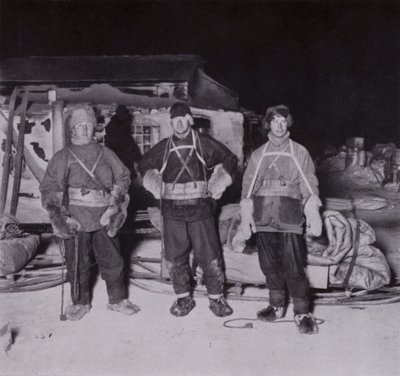 Dr. Wilson, Teniente Bowers y Cherry-Garrard partiendo hacia el Cabo Crozier de Herbert Ponting