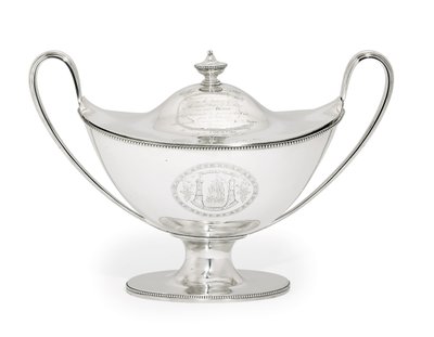 Sopera y tapa de Jorge III, 1787 de Hester Bateman