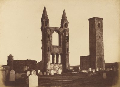 Catedral de St. Andrews, hastial este y torre de St. Regulus de Hill and Adamson