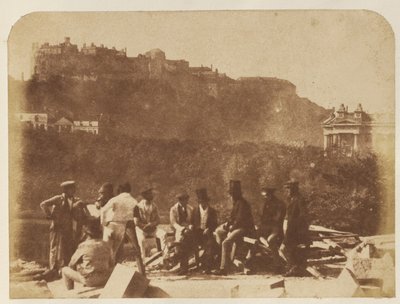 [El Castillo desde el Monumento a Scott] de Hill and Adamson
