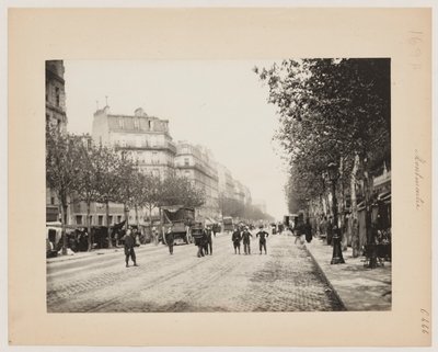 Una calle de Montmartre, París, hacia 1890 (foto) de Hippolyte Blancard
