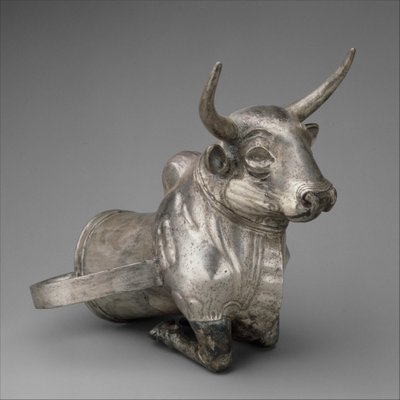 Vasija terminada en la parte delantera de un toro, c.1300 a.C. de Hittite