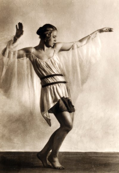 Valeria Kratina / Fotopostkarte de Hugo Erfurth