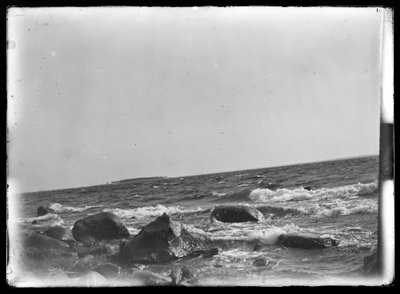 Paisaje marino desde Selkäranta, la isla Mensi a lo lejos de Hugo Simberg