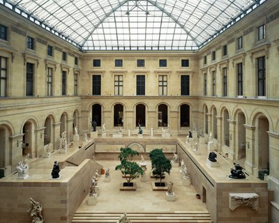 La Cour Puget en el Museo del Louvre ... de Ieoh Ming Pei
