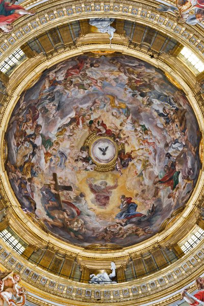 Paraíso alabando a Jesús y las pechinas con Profetas, Evangelistas y Doctores de la Iglesia de Il  Baciccio