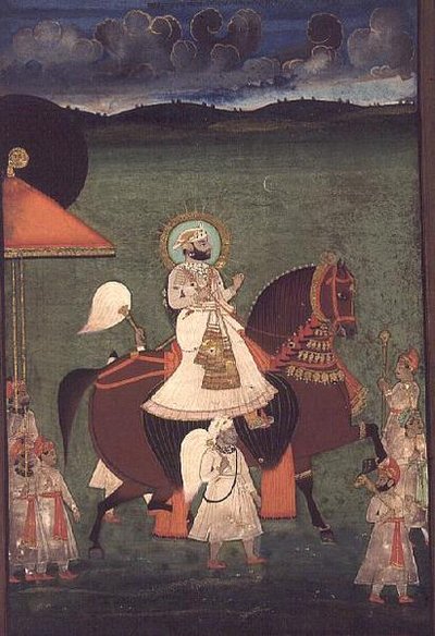 Álbum AS10 43 n.º 4514 N.º de cat. 514 iii Rana Sarup Singh (1842-61) de Mewar cabalga sobre un semental castaño, sus criados a pie llevan sombrillas y pertrechos reales, Udaipur, c.1855 de Indian School