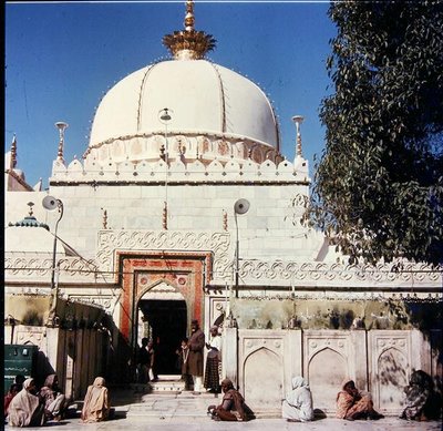 Dargarh Sharif de Khwajah Muin-ud-din Chishti, fundada en 1166 de Indian School