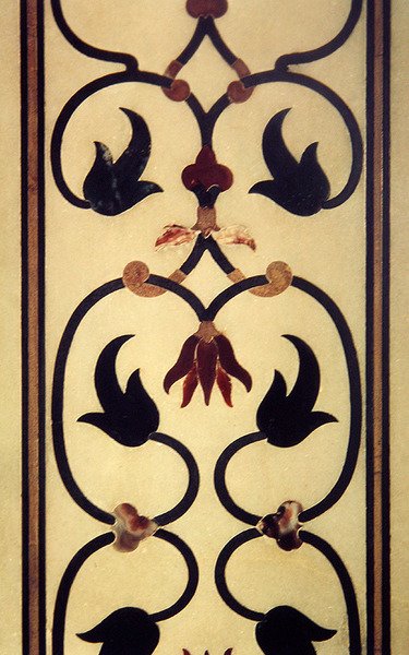 (detalle) del trabajo de incrustación en una pared exterior, c.1631-54 de Indian School