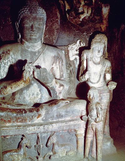 Buda sentado haciendo el primer gesto de enseñanza, del Salón Caitya de la Cueva 10 de Indian School