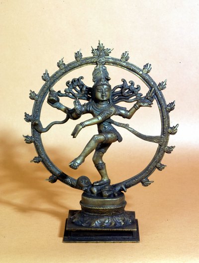 Shiva bailando en el círculo de fuego y aplastando el espíritu del mal de Indian School