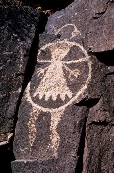 Petroglifo anasazi, grabados en paredes en NM. de Ira Block