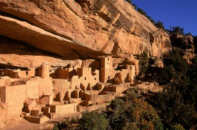 Mesa Verde es un Parque Nacional de Estados Unidos situado en el extremo suroccidental de Colorado. de Ira Block