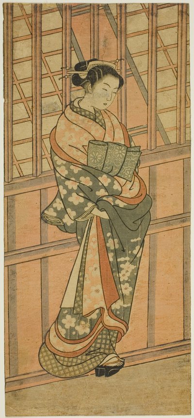 Cortesana de Pie Frente a una Ventana con Rejas de Ishikawa Toyonobu