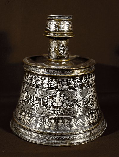 Arte islámico: candelabro de plata y cobre del siglo XIII de Islamic School