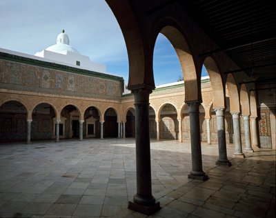 Mezquita del Barbero o Mausoleo de Sidi Sahab de Islamic School
