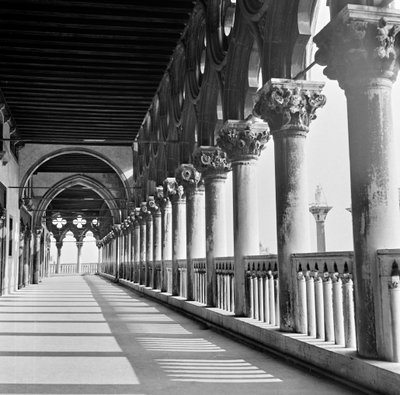 Logia del Palacio Ducal, Venecia, c.1960 de Italian Photographer