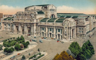 Milán / Milan: Stazione Centrale (foto en color) de Italian Photographer