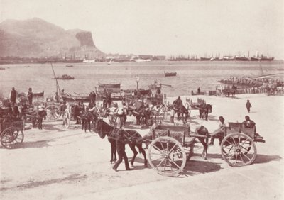 Sicilia: En el muelle de Palermo (foto b/n) de Italian Photographer